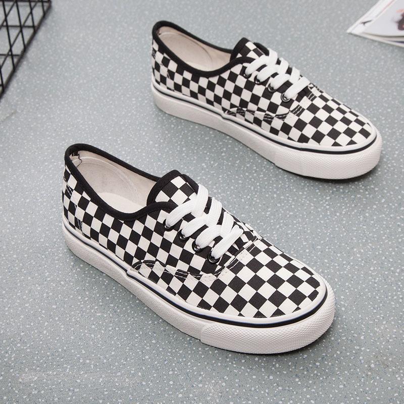 Women Checkered Flat Casual Canvas Sneakers